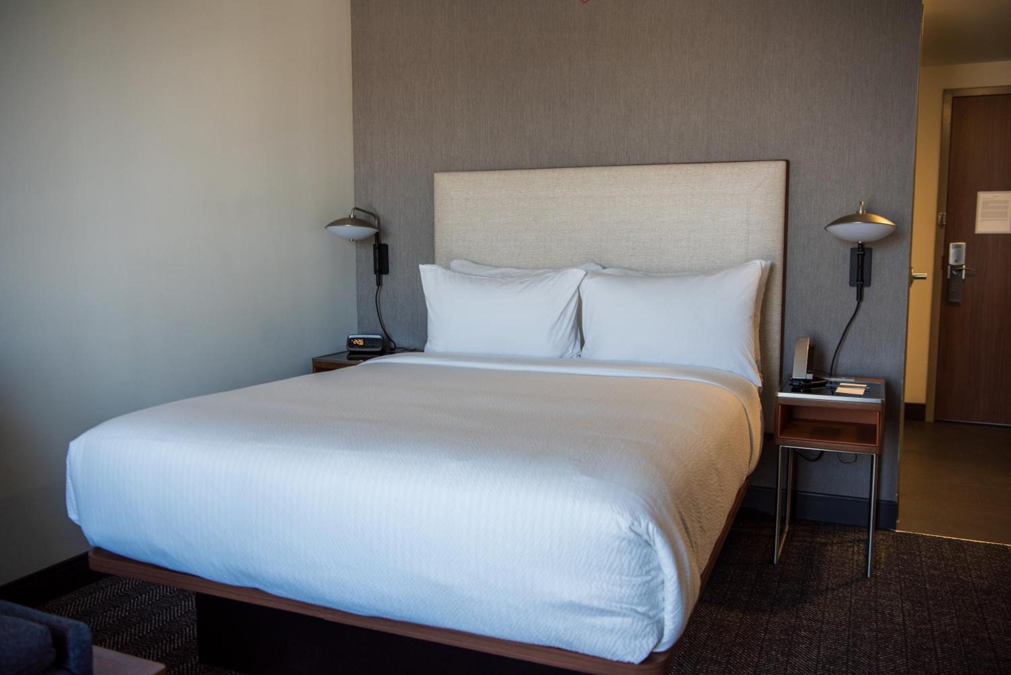 Courtyard By Marriott Lake City Εξωτερικό φωτογραφία