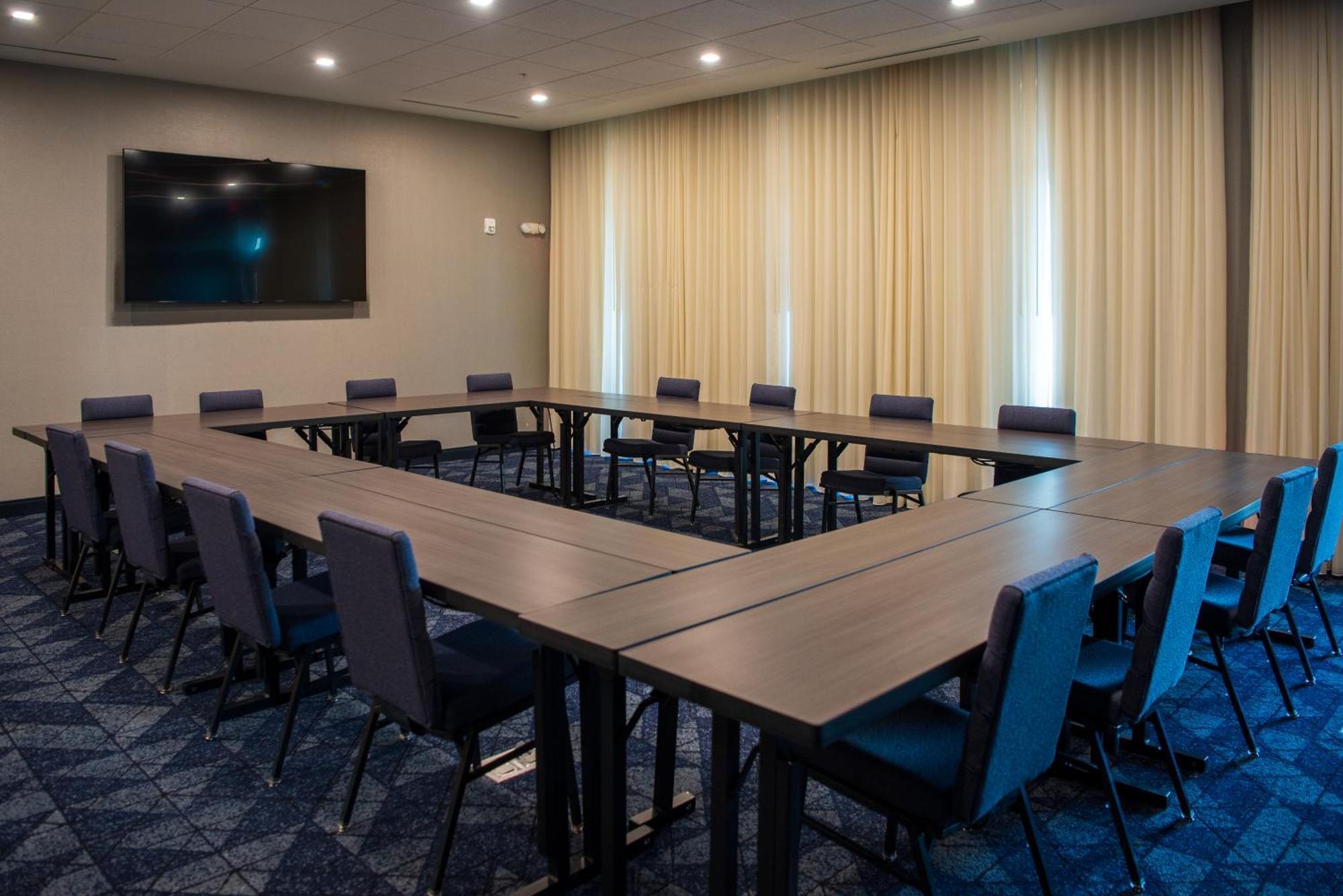 Courtyard By Marriott Lake City Εξωτερικό φωτογραφία