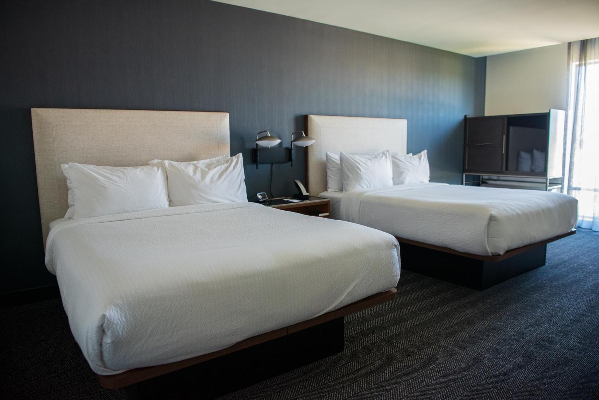 Courtyard By Marriott Lake City Εξωτερικό φωτογραφία