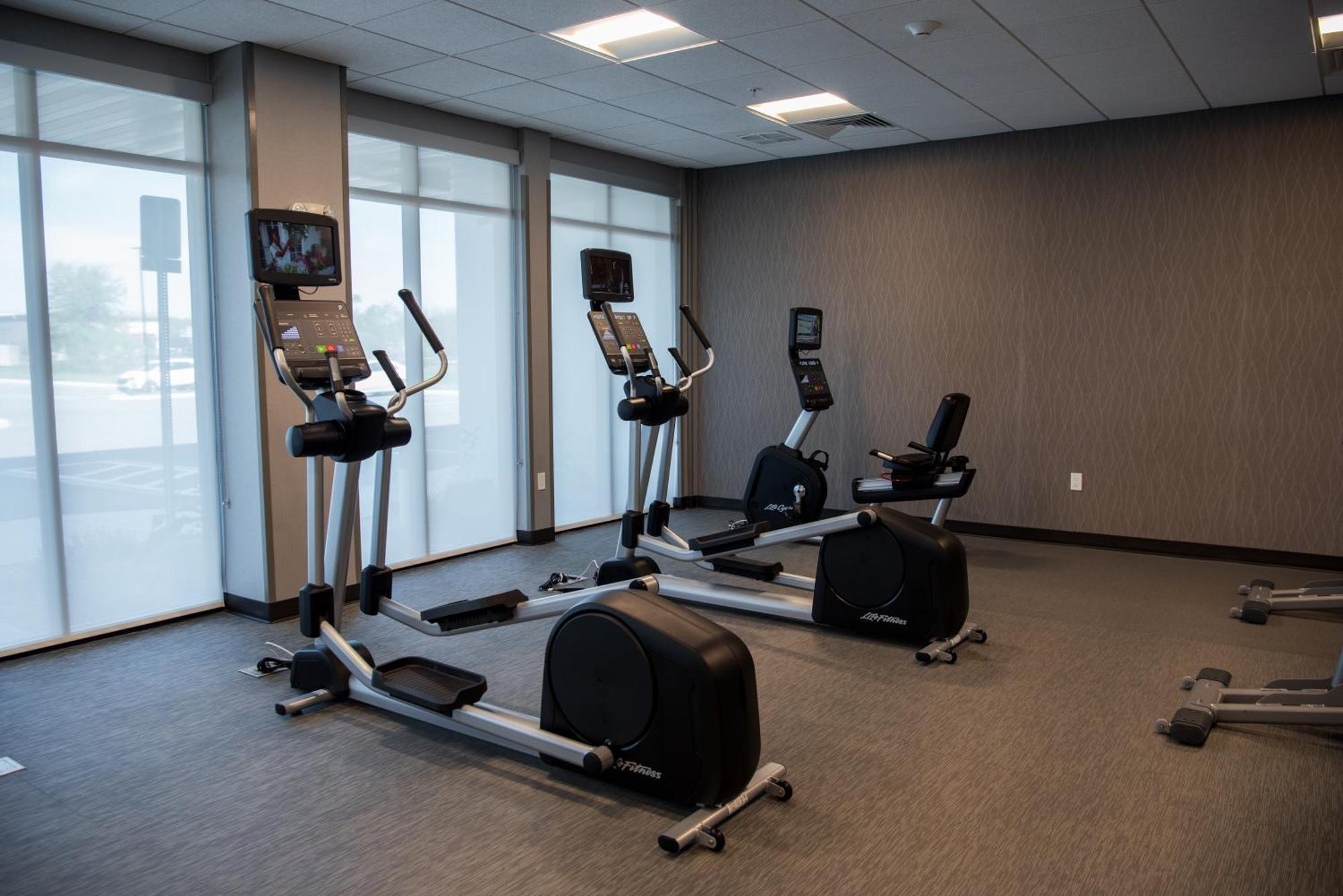 Courtyard By Marriott Lake City Εξωτερικό φωτογραφία