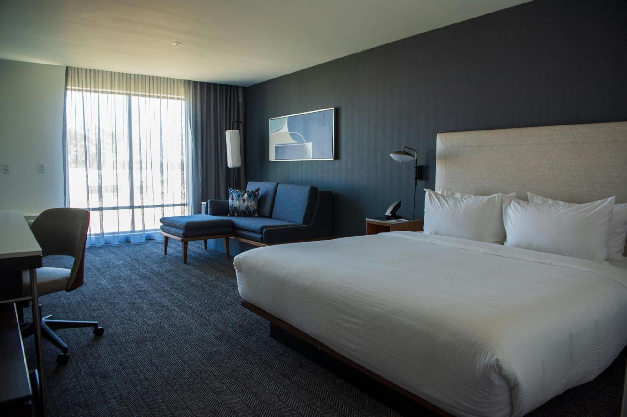 Courtyard By Marriott Lake City Εξωτερικό φωτογραφία